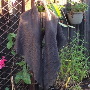 Vintage Grey Knit Shawl